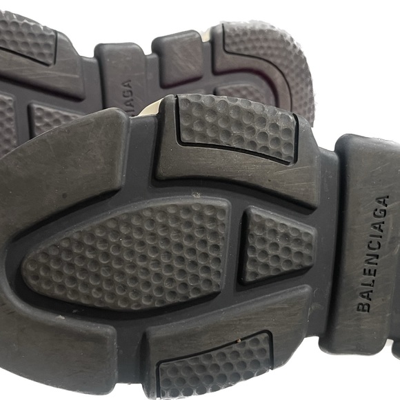 Pink Balenciagas - Picture 3 of 6